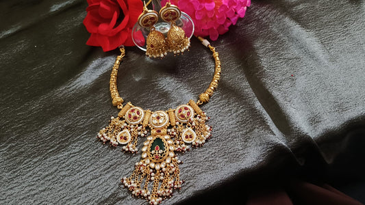 Maharani-Inspired Kundan Choker Set